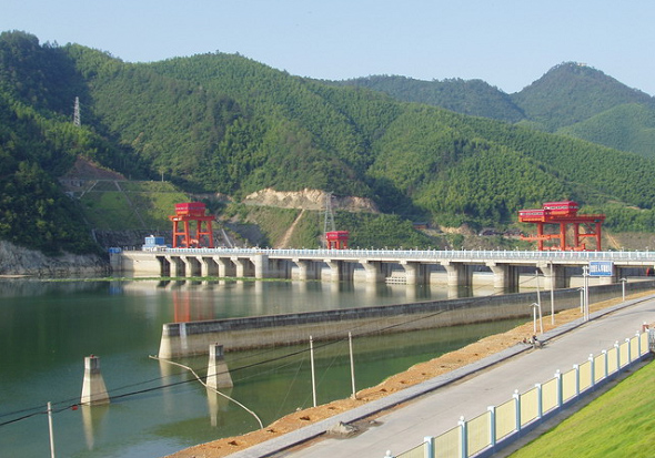 洪江電廠(chǎng)通信機(jī)房及通信電源改造